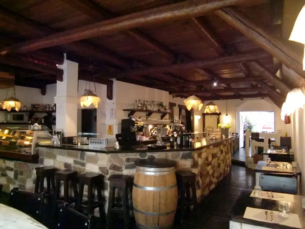La sala del Bacaro Padovano a lume di candela